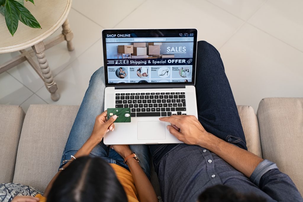 couple-doing-shopping-online-with-credit-card